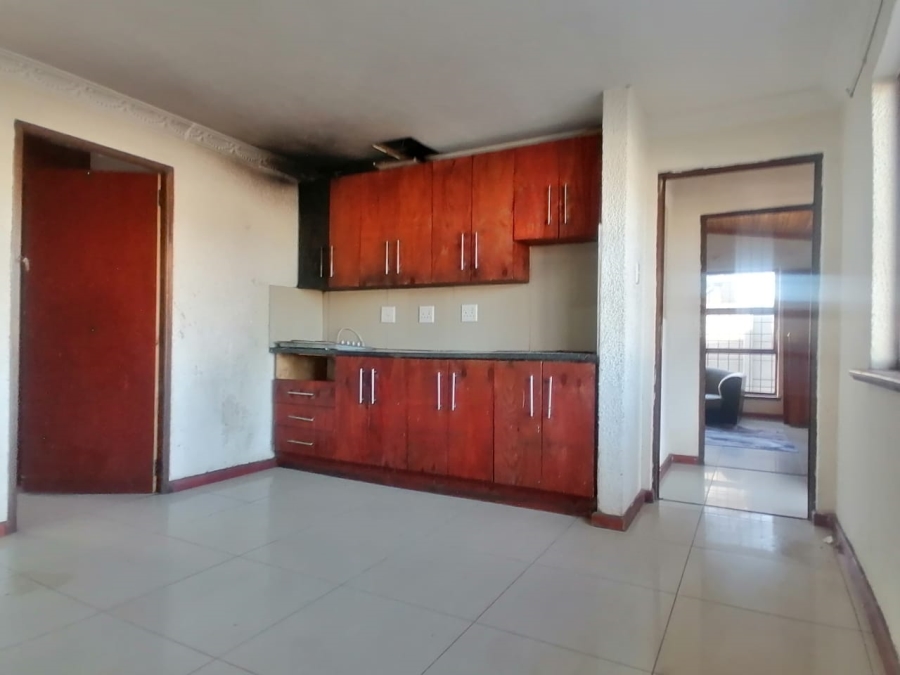 5 Bedroom Property for Sale in Eikendal Western Cape